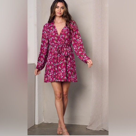 LAST 2️⃣ MAGENTA LONG SLEEVE SURPLICE SELF TIE FLORAL MINI DRESS - Picture 4 of 4